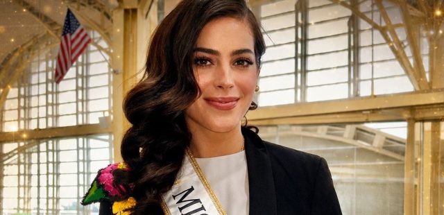 Miss Universo Fátima Bosch Indossa Enamoramex
